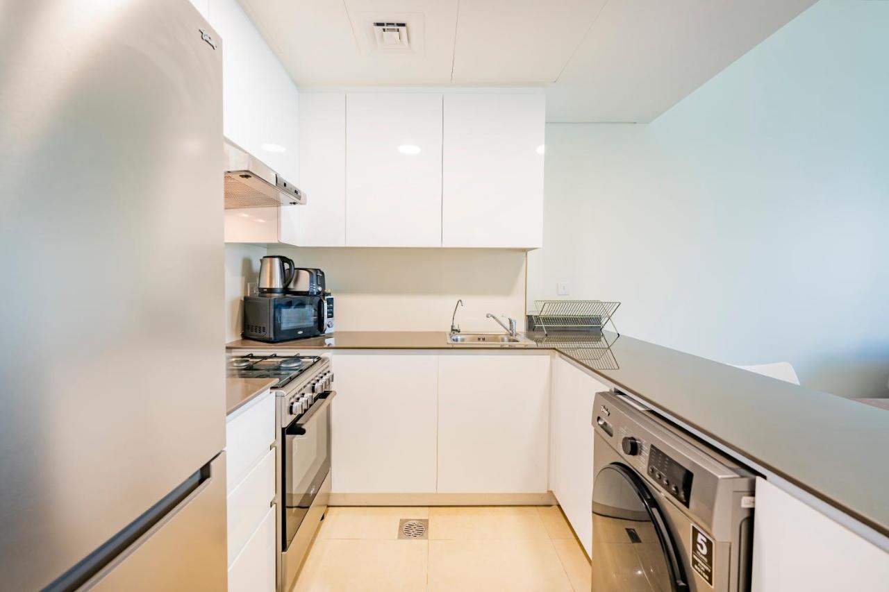 Expo Village Serviced Apartments Dubai Eksteriør billede